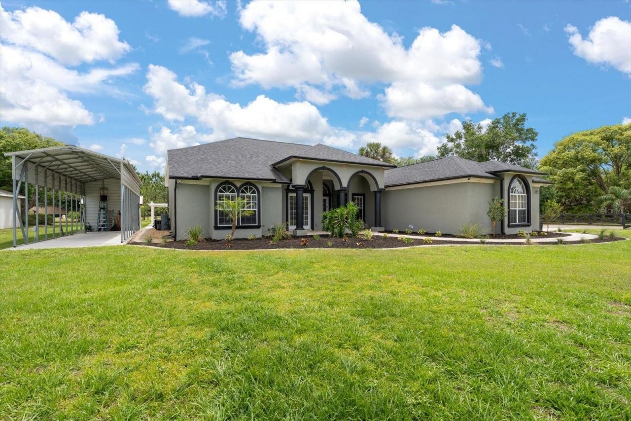 18731 Crooked Lane, Lutz, FL 33548 Photo