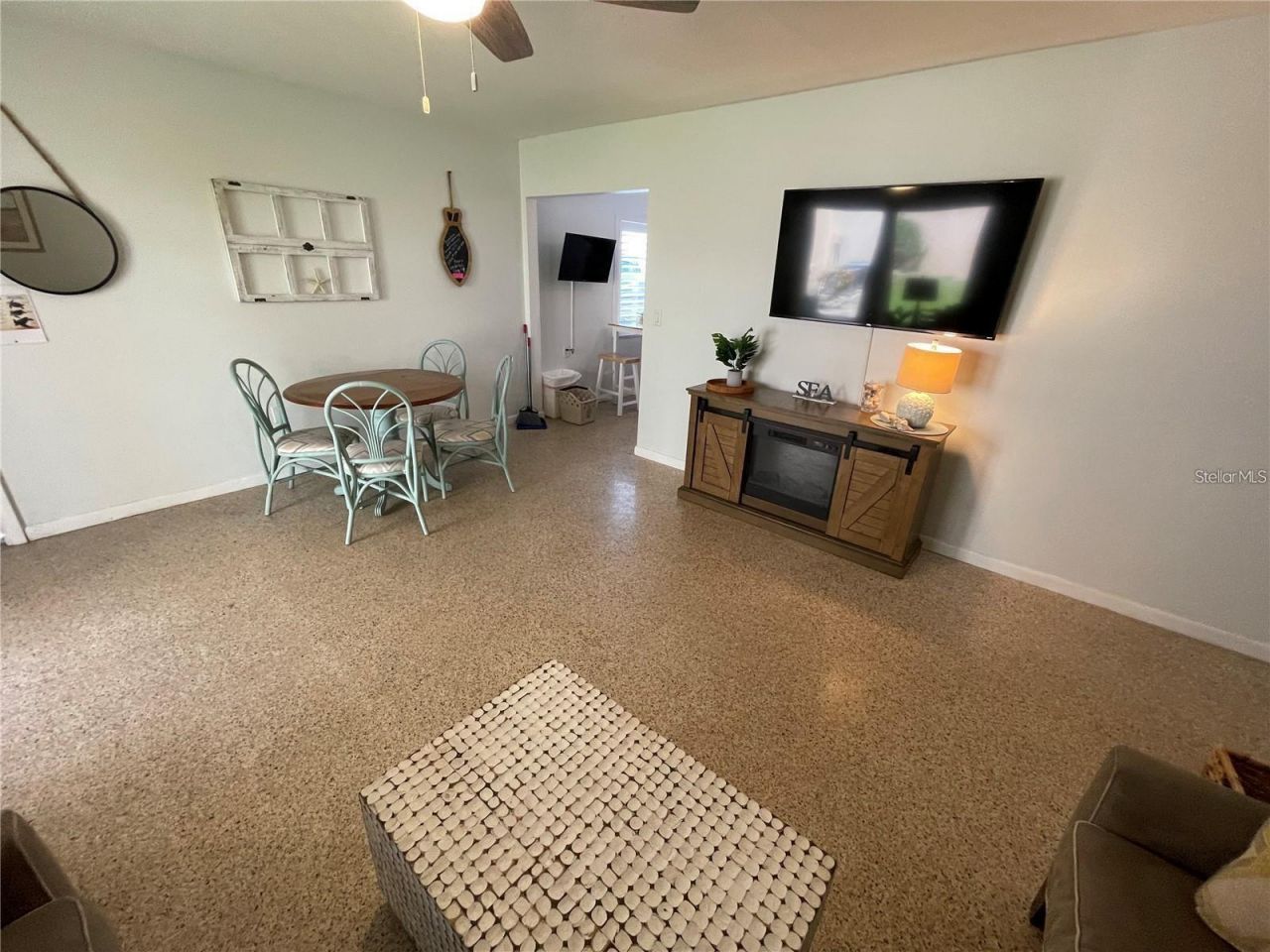 573 N Atlantic Avenue , Unit 5, New Smyrna Beach, FL 32169 Photo