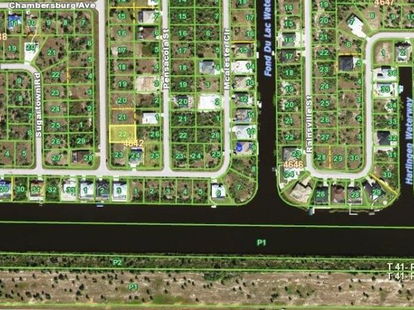 10480 KINGSVILLE DRIVE , PORT CHARLOTTE, FL 33981