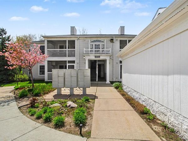 2279 S Main Street , Ann Arbor, MI 48103