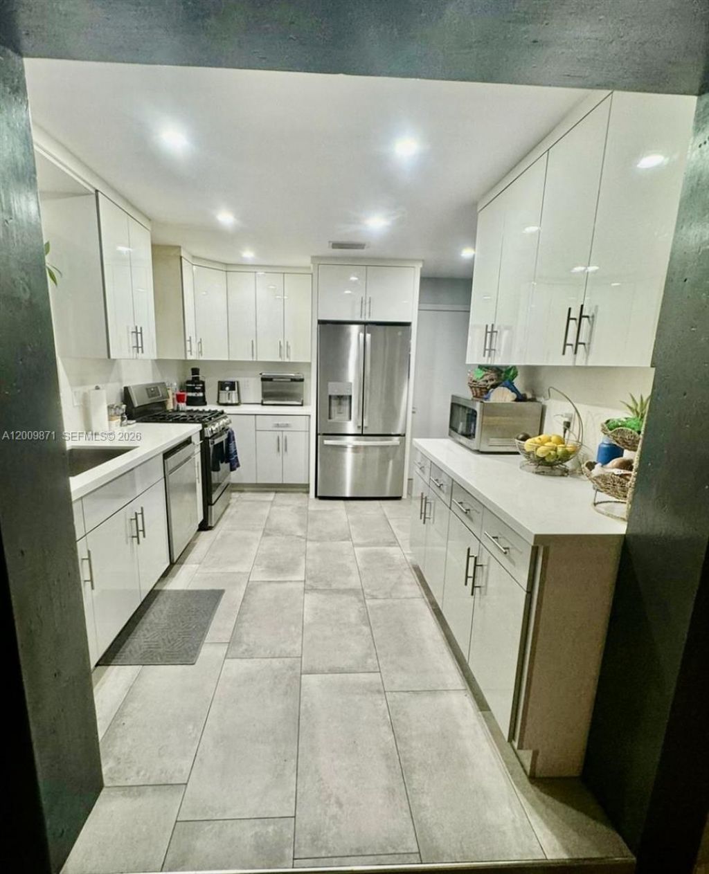 220 SW 3rd Ave, Hallandale Beach, FL 33009 Photo
