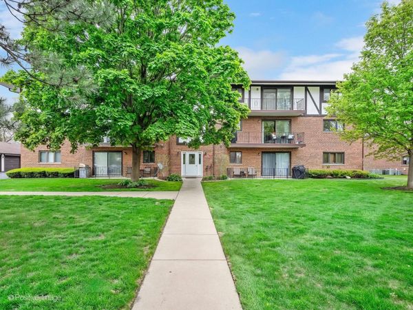 10985 S 84th Avenue, Unit 2B, Palos Hills, IL 60465