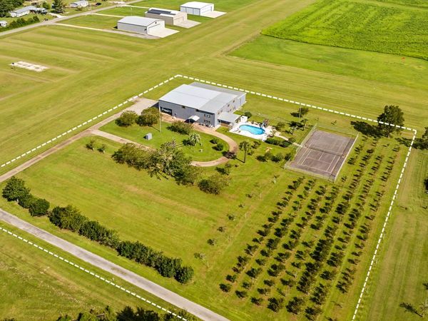 21756 Koier Road, Robertsdale, AL 36567