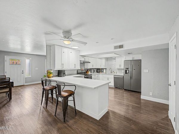 332 N DOBSON Road, Unit 22, Mesa, AZ 85201