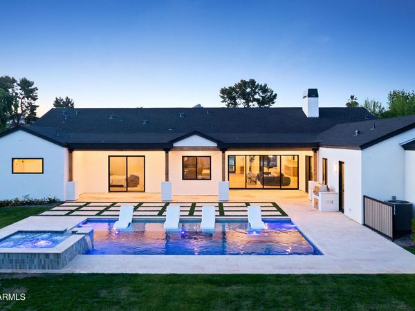 2901 E PIERSON Street, Phoenix, AZ 85016