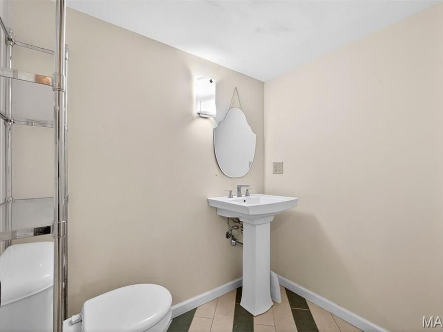 Property Image 60