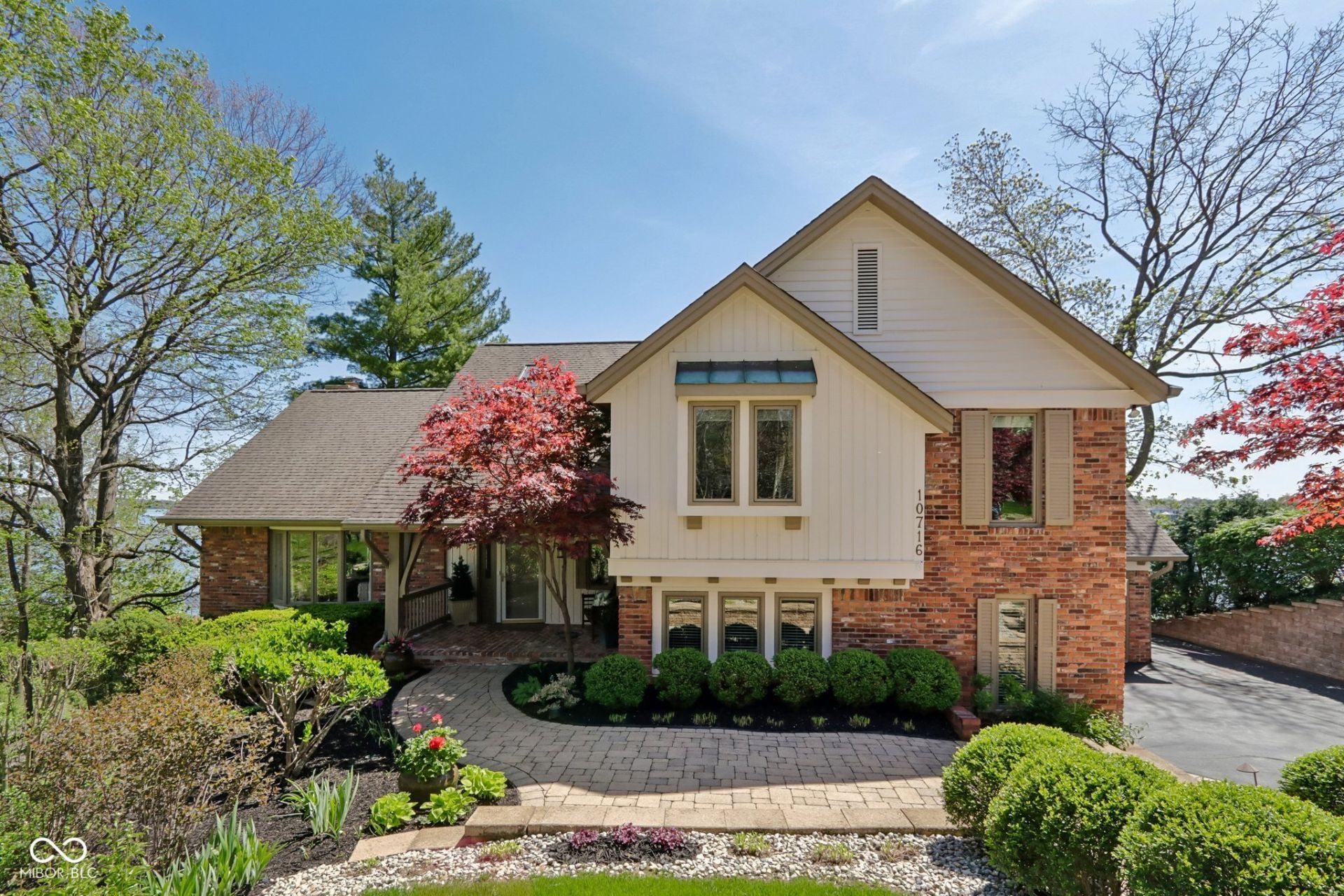 10716 Compass Court, Indianapolis, IN 46256 Main Photo