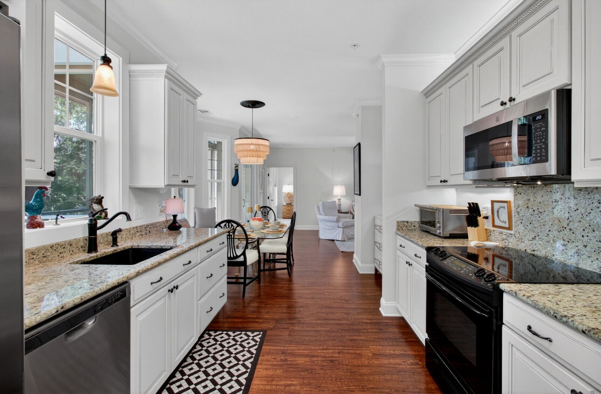 130 River Landing Drive Photo 19