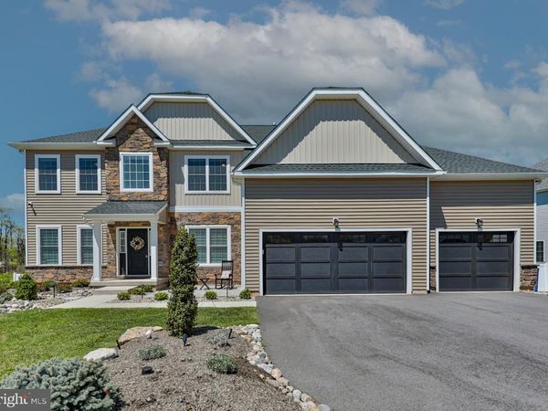 2595 STONEWALL DRIVE, CENTER, PA 18034