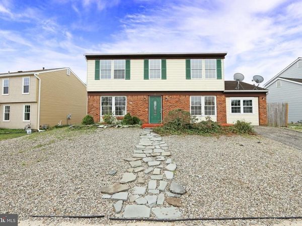5 COMPASS LANE, BARNEGAT, NJ 08005