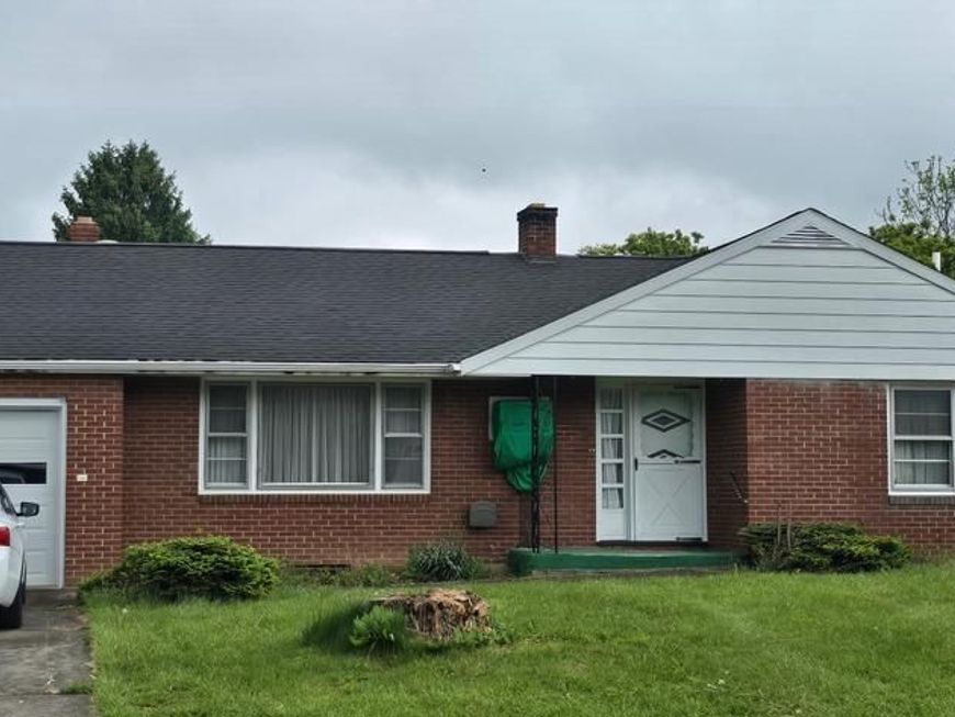 1080 Lincoln Way E, Mc Connellsburg, PA 17233 Main Photo