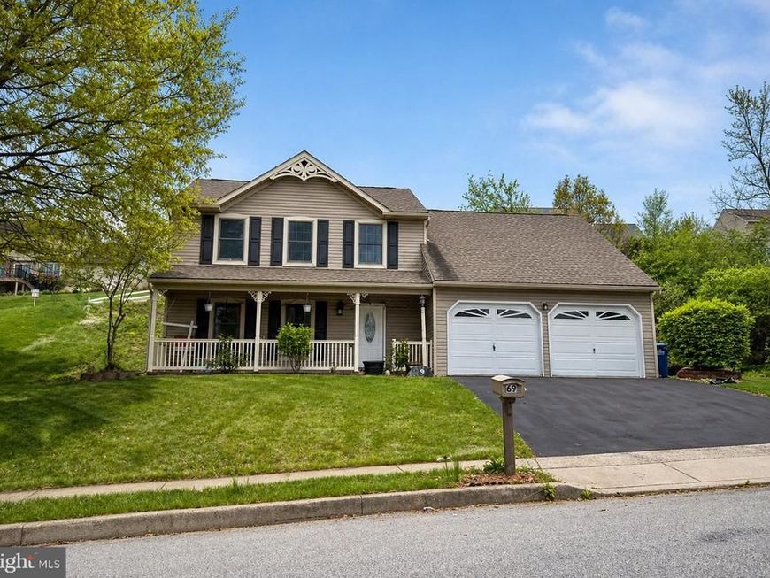 69 English Drive, Palmyra, PA 17078 Main Photo
