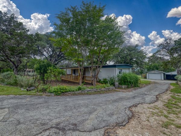 57 Leinweber, Leakey, TX 78873