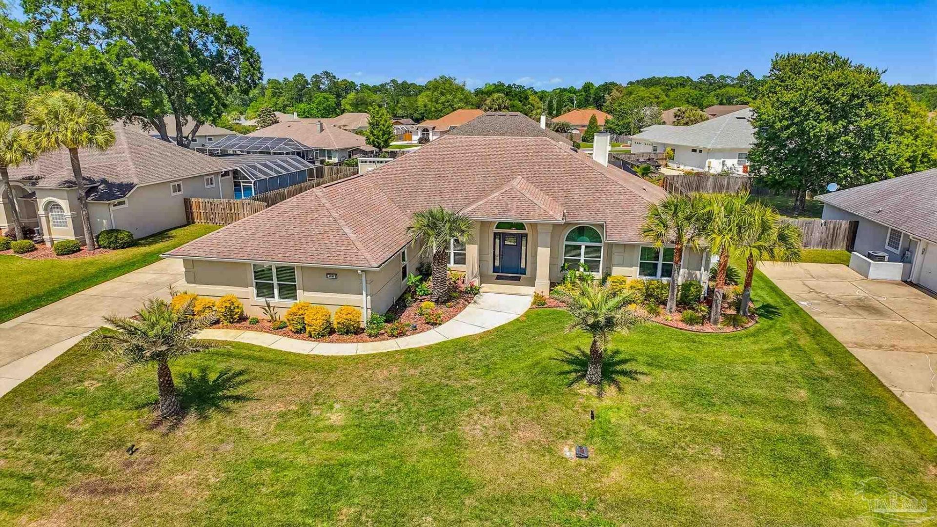 2030 Juno Cir, Pensacola, FL 32526 Main Photo