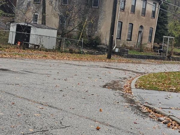 3888 River Road, Cincinnati, OH 45204