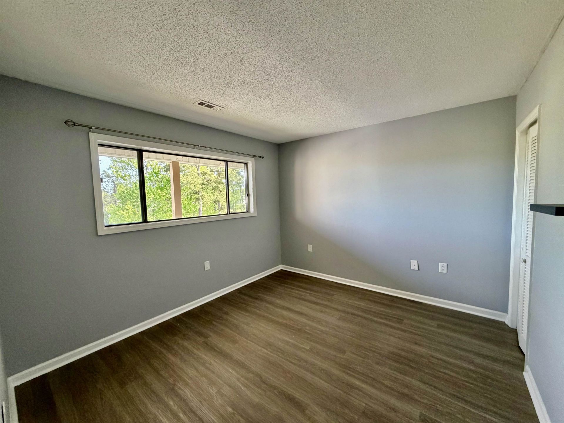 1025 Plantation Dr.  Photo 15