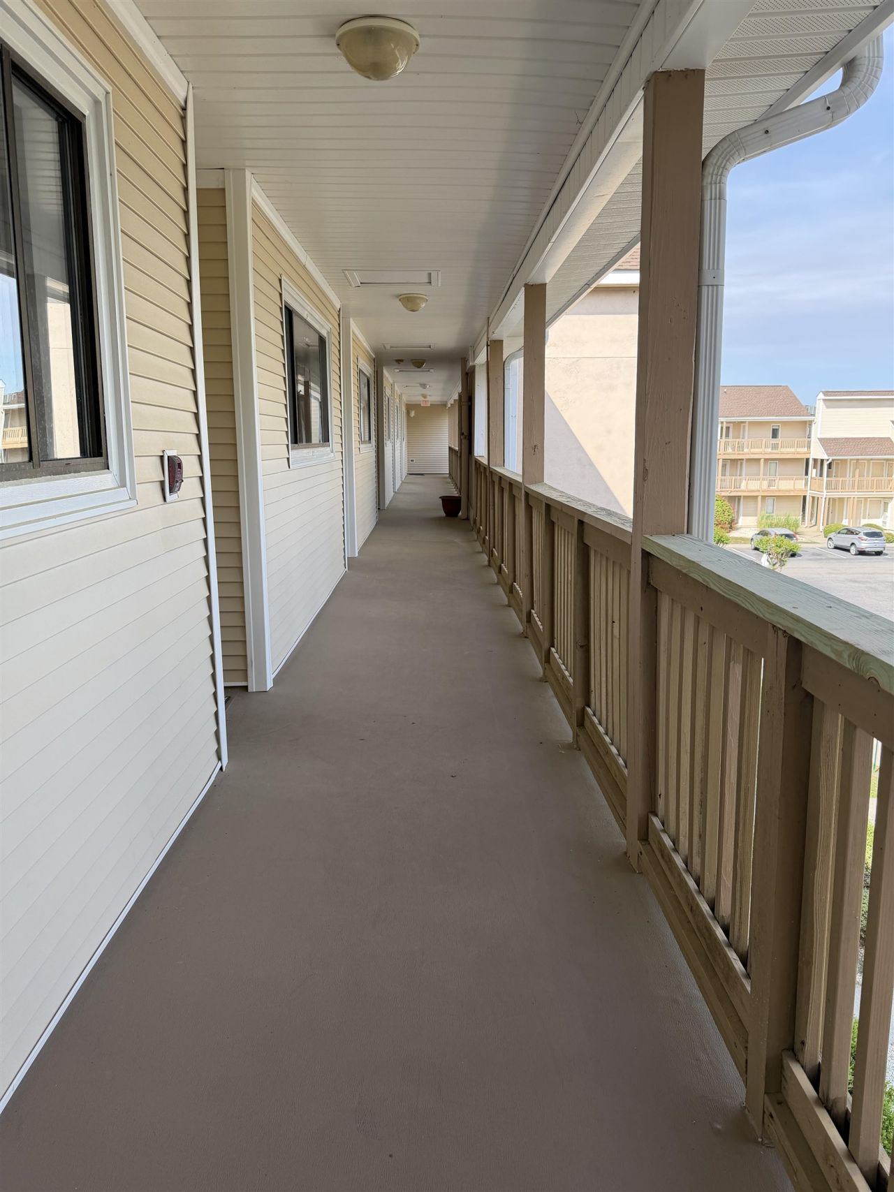 1025 Plantation Dr.  Photo 21