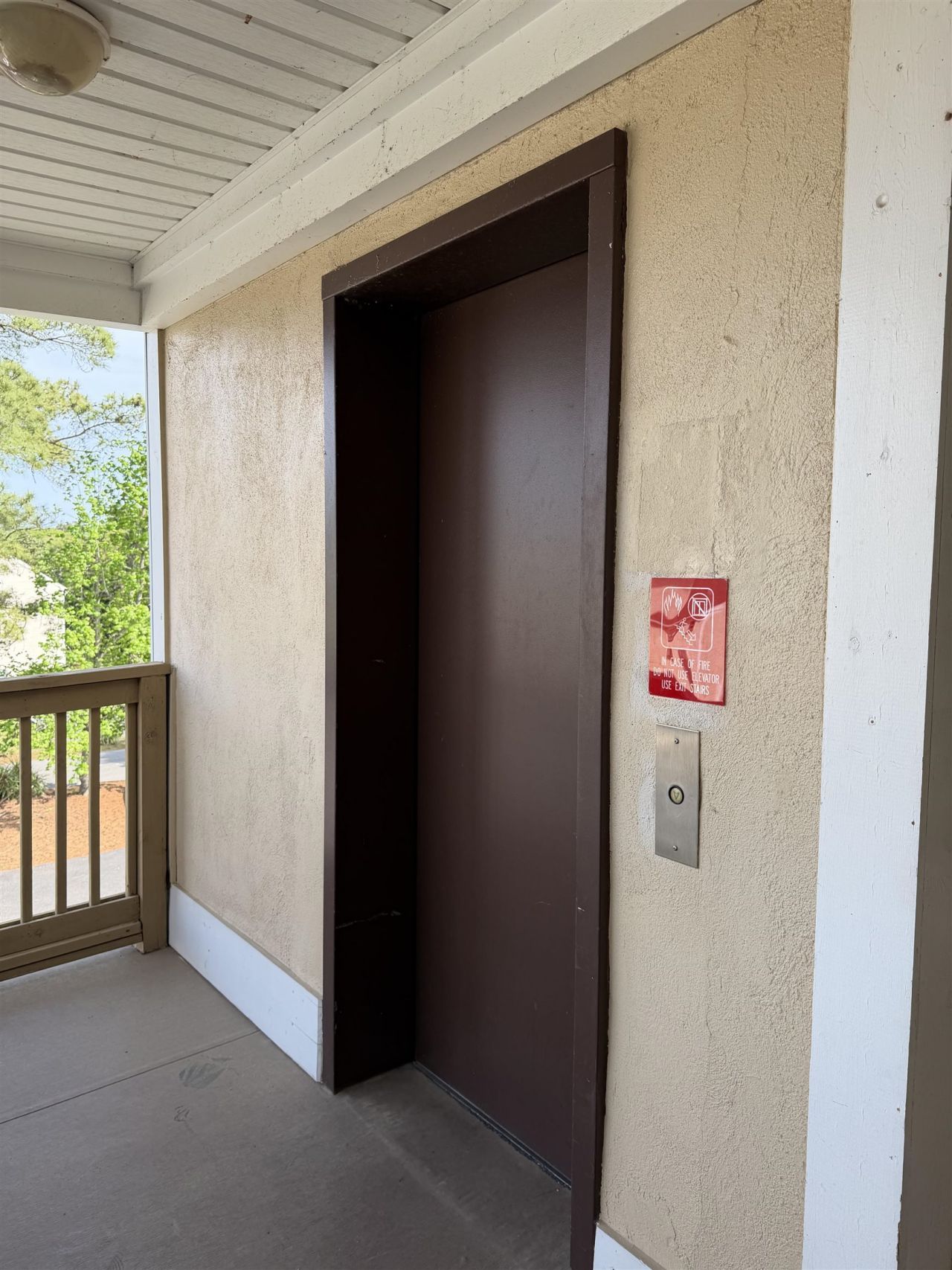1025 Plantation Dr.  Photo 23
