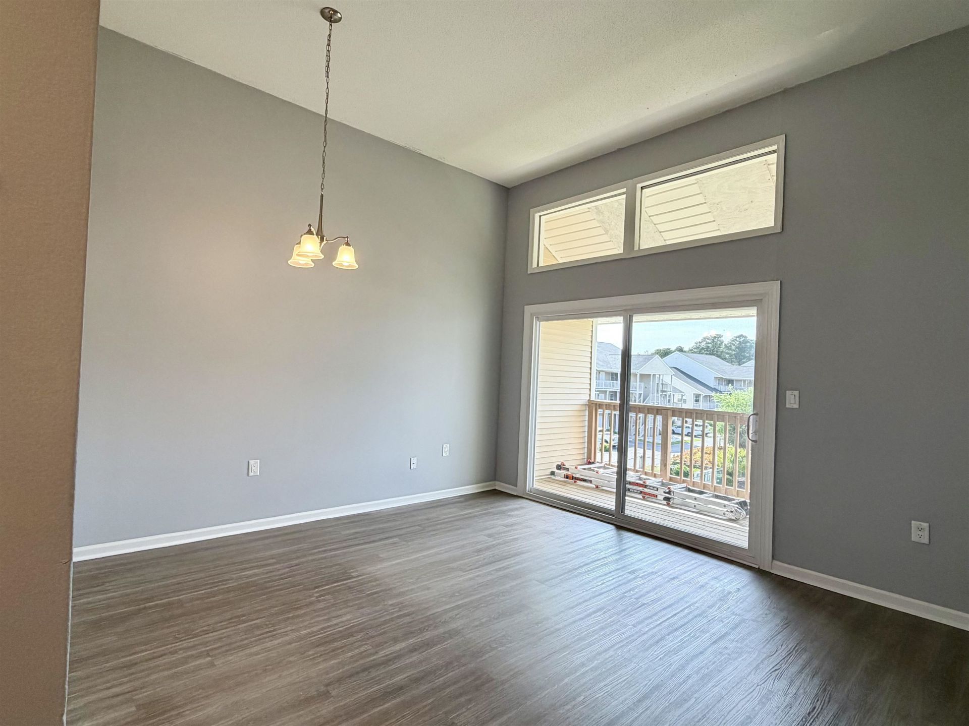 1025 Plantation Dr.  Photo 8