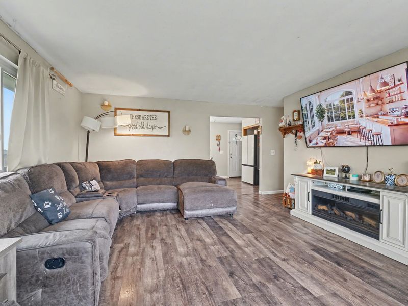 5235 Middle Urbana Road, Springfield, OH 45502 Photo 6