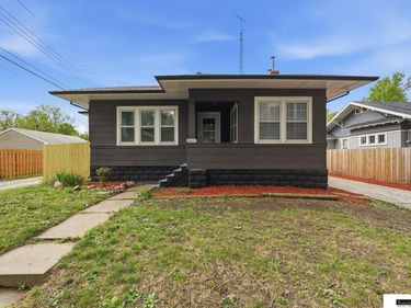 3115 F Street , Lincoln, NE 68510