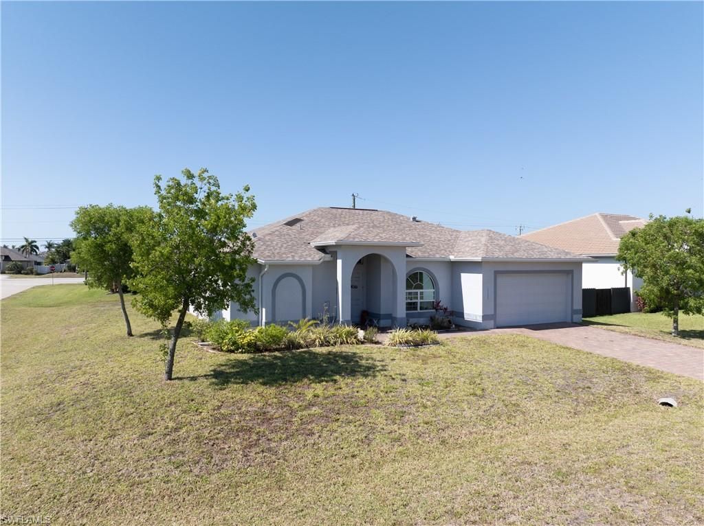 1804 SW 42nd St, Cape Coral, FL 33914 Photo