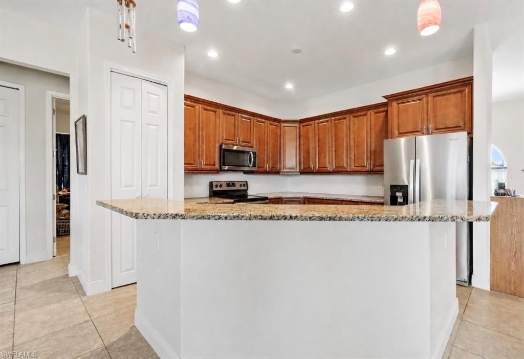 1804 SW 42nd St, Cape Coral, FL 33914 Photo