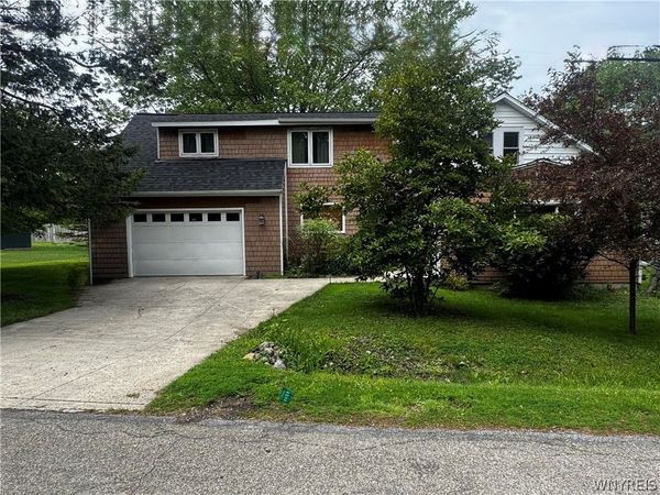 170 Rosewood Avenue, Angola, NY 14006