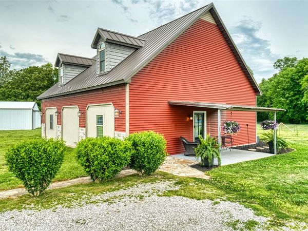 4702 Chandlers Road , Auburn, KY 42206