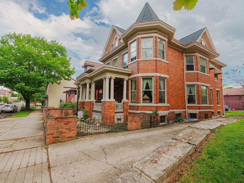 176 W Water Street, Chillicothe, OH 45601 Photo 3