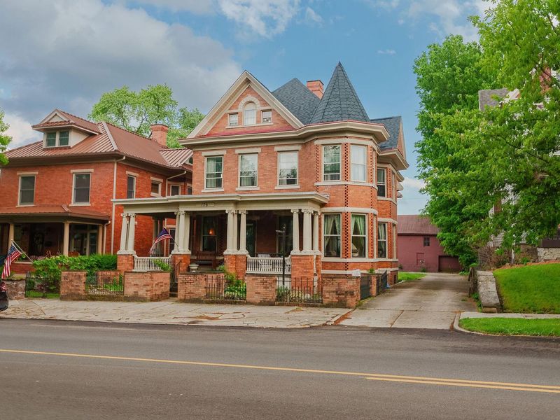 176 W Water Street, Chillicothe, OH 45601 Photo 4