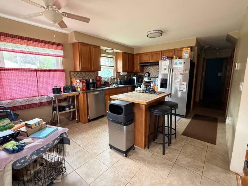 1437 Matthias Drive , Columbus, OH 43224 Photo 9