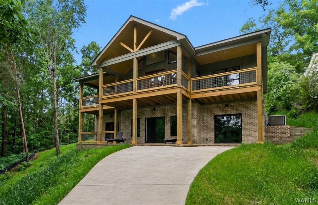Stonehedge, Northport, AL Homes for Sale and Real Estate - Hamner