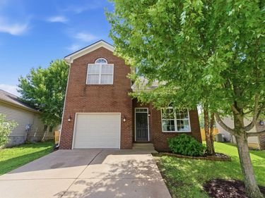 220 Berkshire Lane, Georgetown, KY 40324