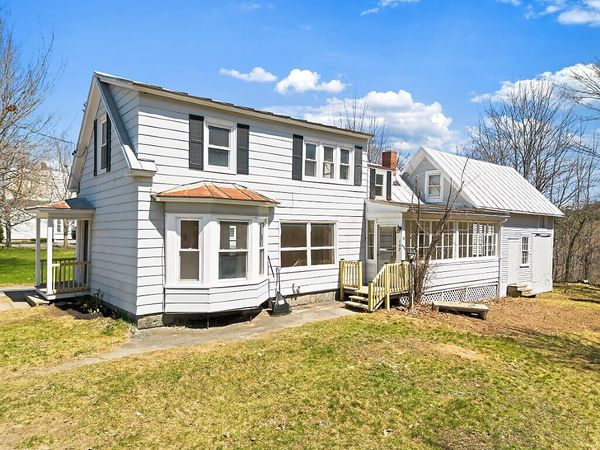102 Main Street, Skowhegan, ME 04976
