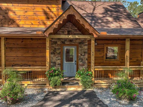 44 Windy Valley SPUR, Blue Ridge, GA 30513