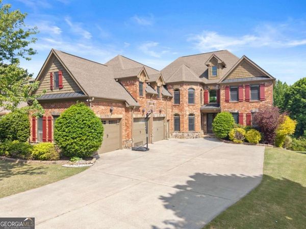 4514 Meadowland Way, Flowery Branch, GA 30542