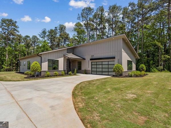 193 Laura Lake Road, Marietta, GA 30066