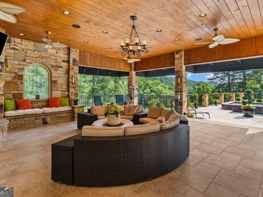 Property Image 82