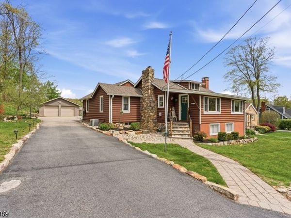 52 Cascade Way, Butler, NJ 07405