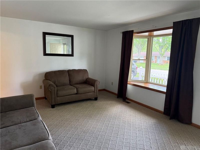 918 Hile Lane, Englewood, OH 45322 Photo 6