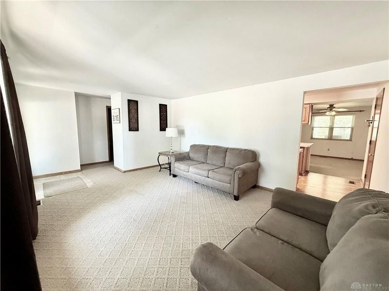918 Hile Lane, Englewood, OH 45322 Photo 7