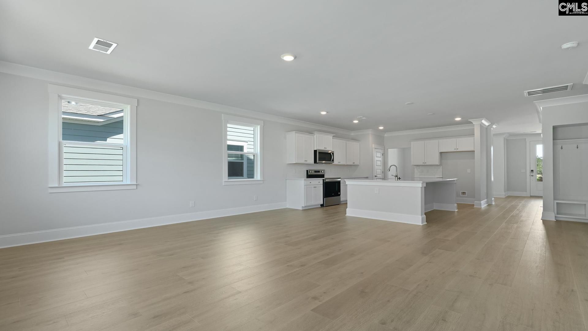 241 Livingston Woods Drive  Photo 12