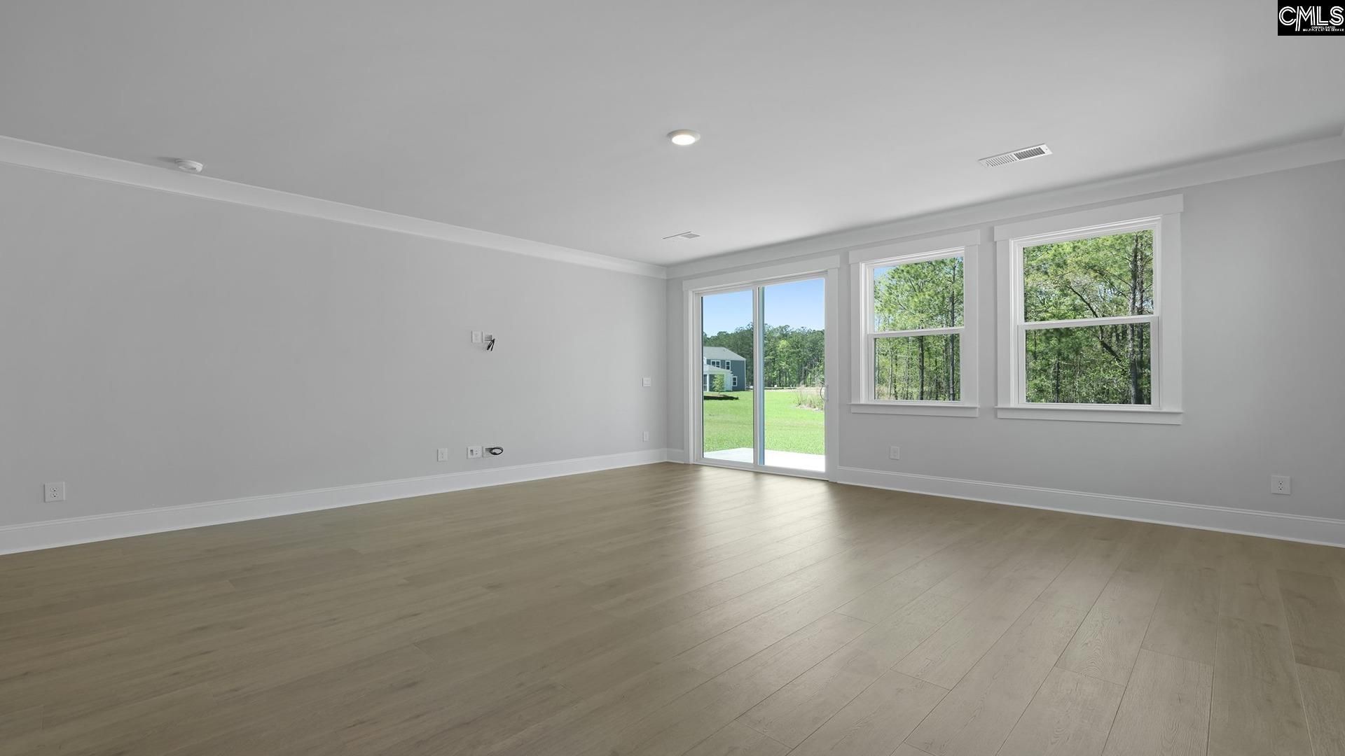 241 Livingston Woods Drive  Photo 15