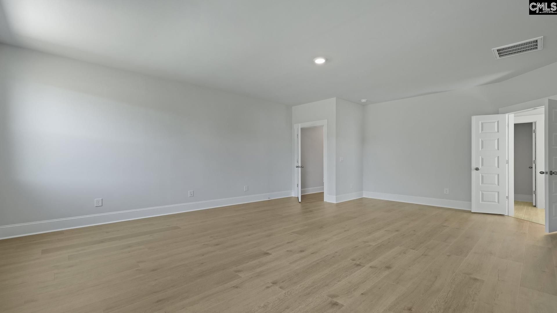 241 Livingston Woods Drive  Photo 18