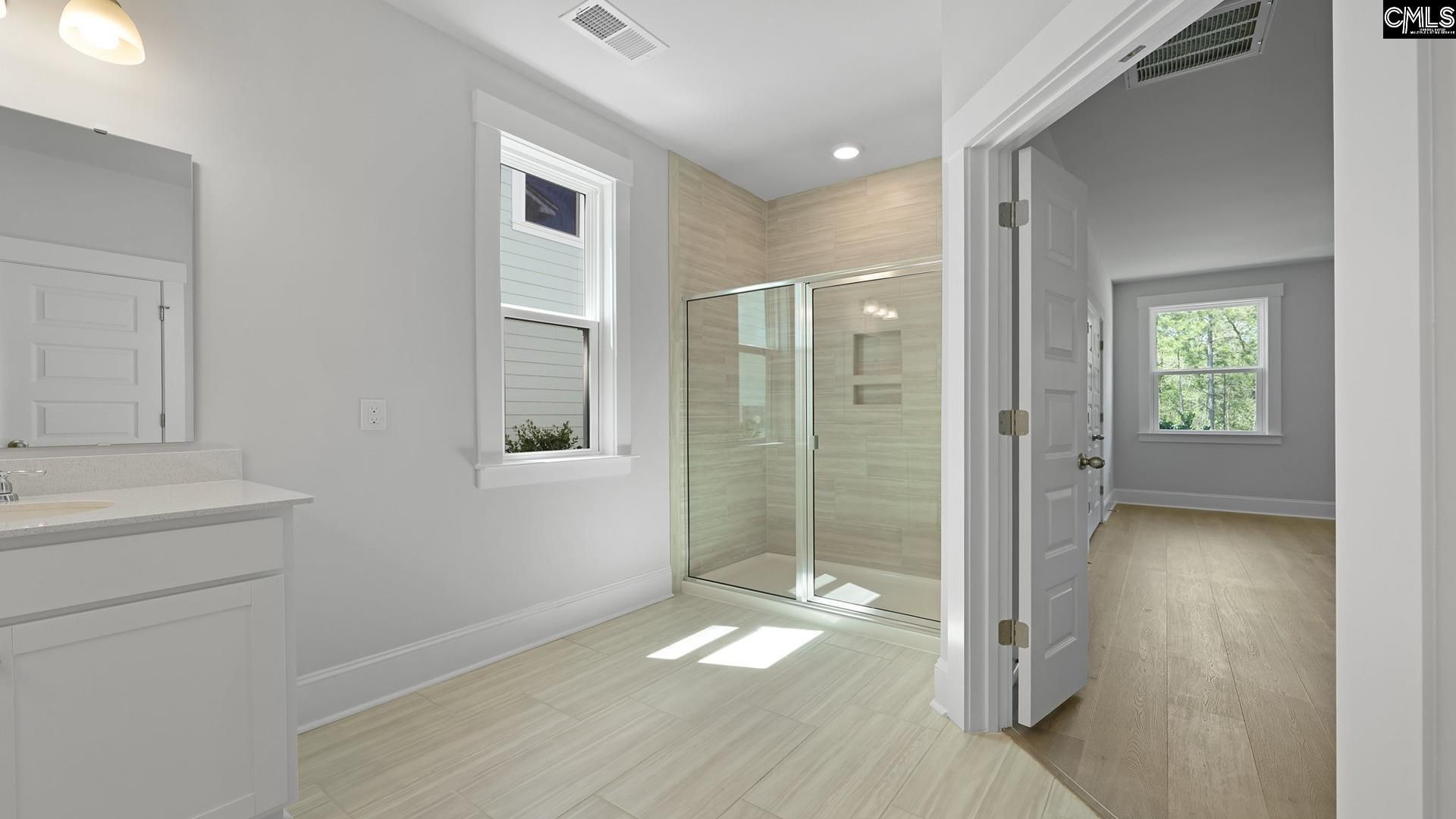 241 Livingston Woods Drive  Photo 21