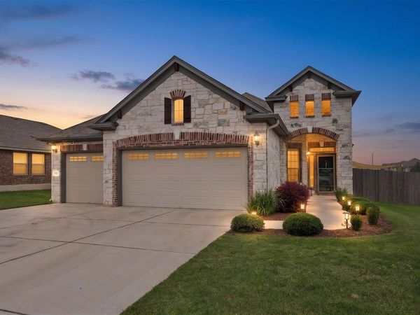 732 Manzano LN, Pflugerville, TX 78660