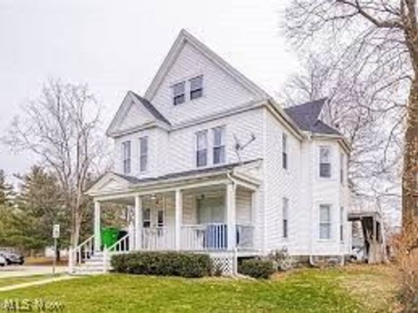 11750 Peckham Street , Hiram, OH 44234