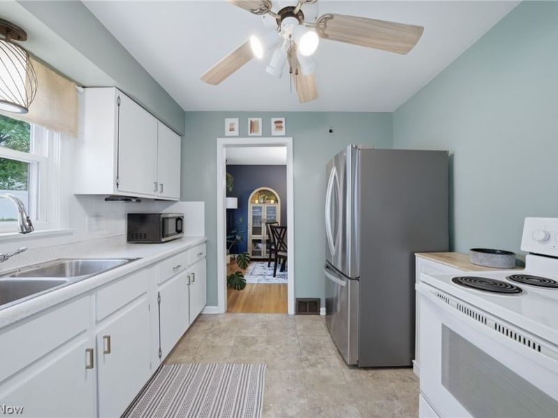 1824 Sackett Avenue, Cuyahoga Falls, OH 44223 Photo 15