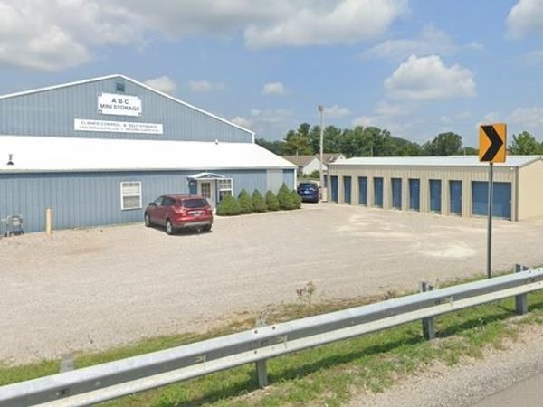 1767 Burgess Falls Rd, Cookeville, TN 38506